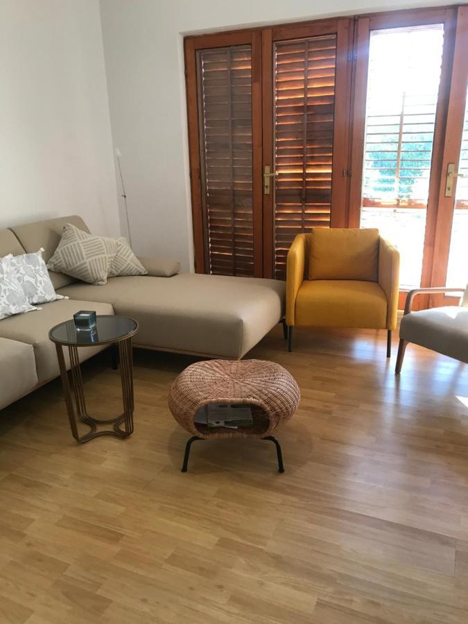Six Bedroom Holiday Home Matea Ploce  Eksteriør billede